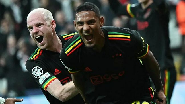 女医生夹震蛋上班被调教视频